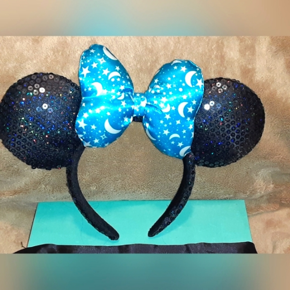 Disney Puffy Bow sequined ears (adult)